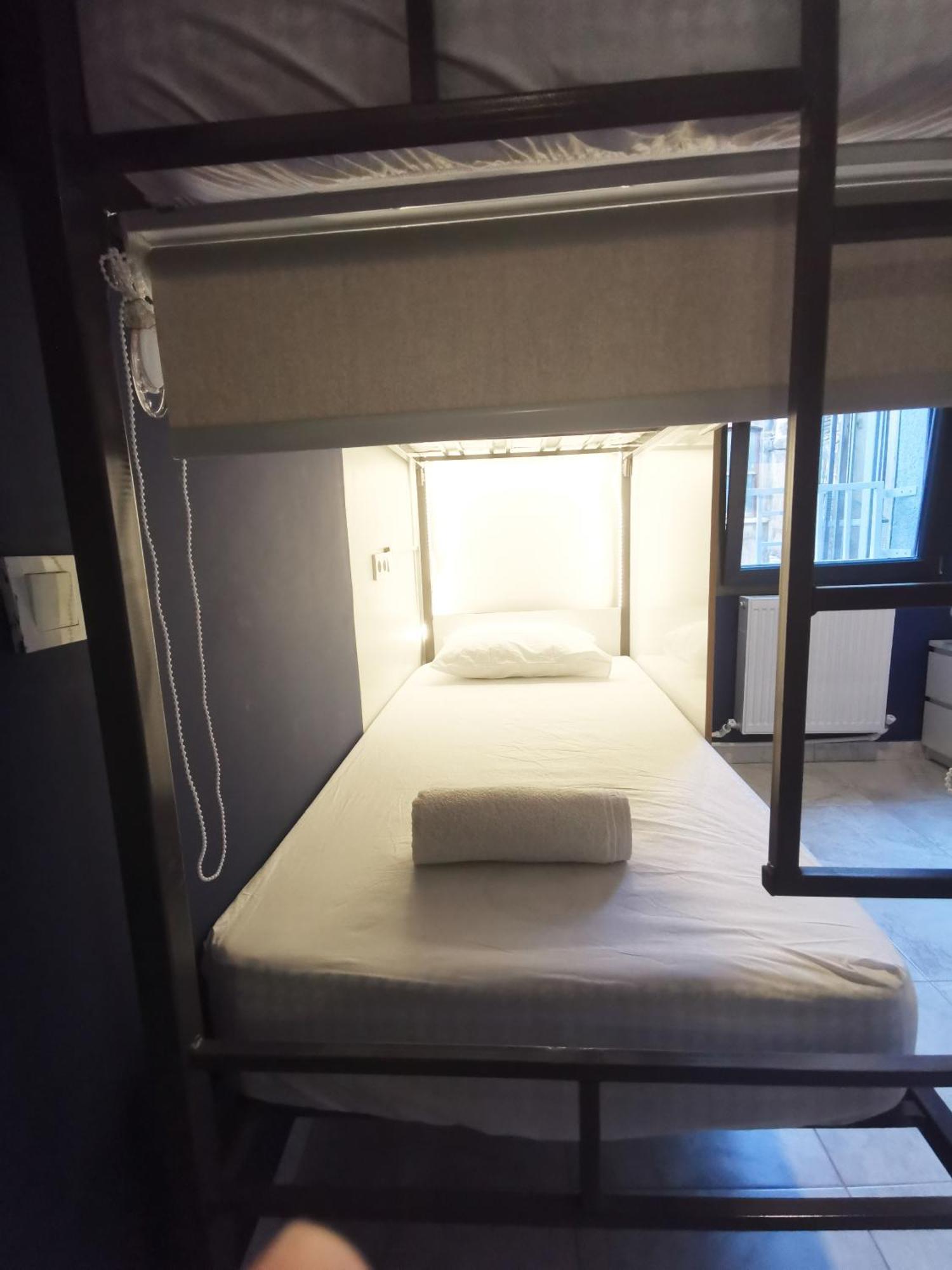 gafa garden Hostel Istanbul Exteriör bild